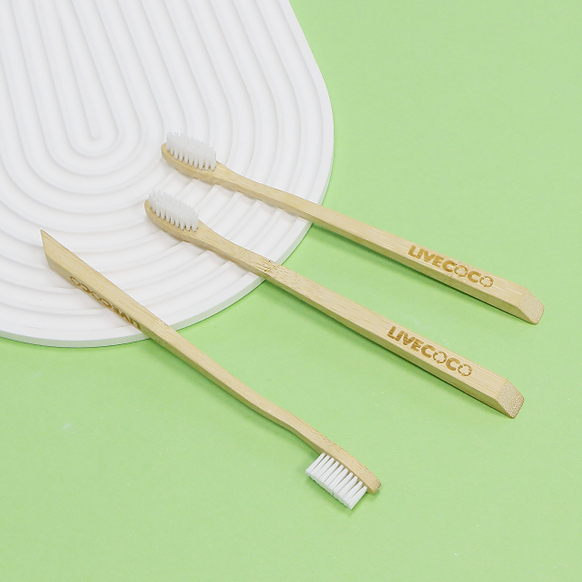 Kit Igiene Orale al Carbone Attivo LiveCoco – Polvere + Spazzolini